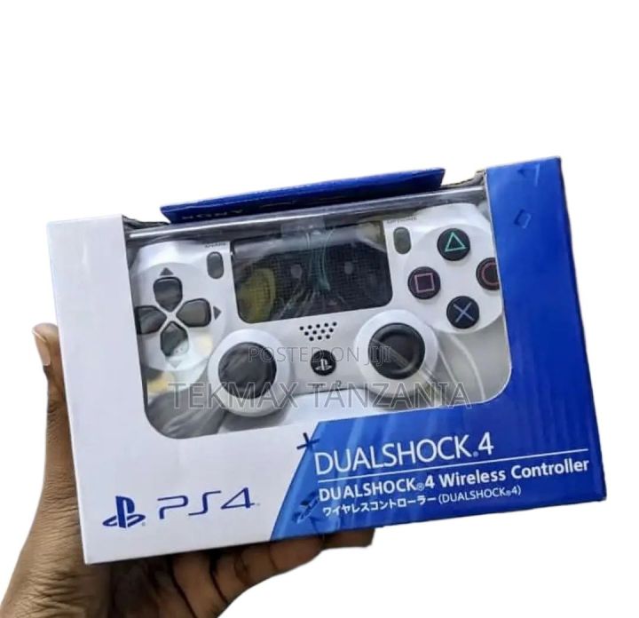 EGM%20%20Wireless%20Controller%20Compatible%20for%20P4%20-%20New,%20Bluetooth,%206-Month%20Warranty,%20Compatible%20with%20PC/Laptop/Mobile%20-%20Image%203