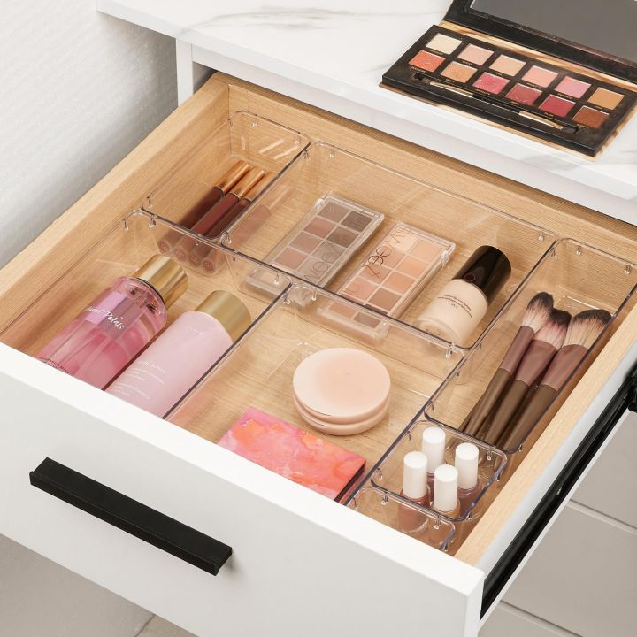 Clear%20Plastic%20Organizer%20Bathroom%20and%20Vanity%20Acrylic%20Organizer%20Clear%20Drawer%20Trays%20Cosmetic%20Transparent%20Storage%20%20Non-Slip%20Sets%20,%20Makeup%20Bins%20-%20Image%207