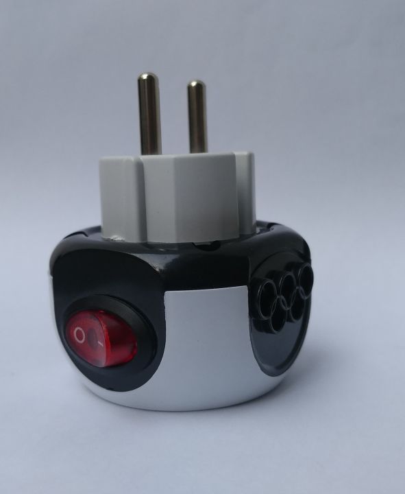 Universal%20Multi%20Travel%20Adapter,%20Two%20pin%20socket%20Button%20Plug%20Conversion%20Adapter%20Highly%20Durable%20Multi%20Socket%20-%20Image%203