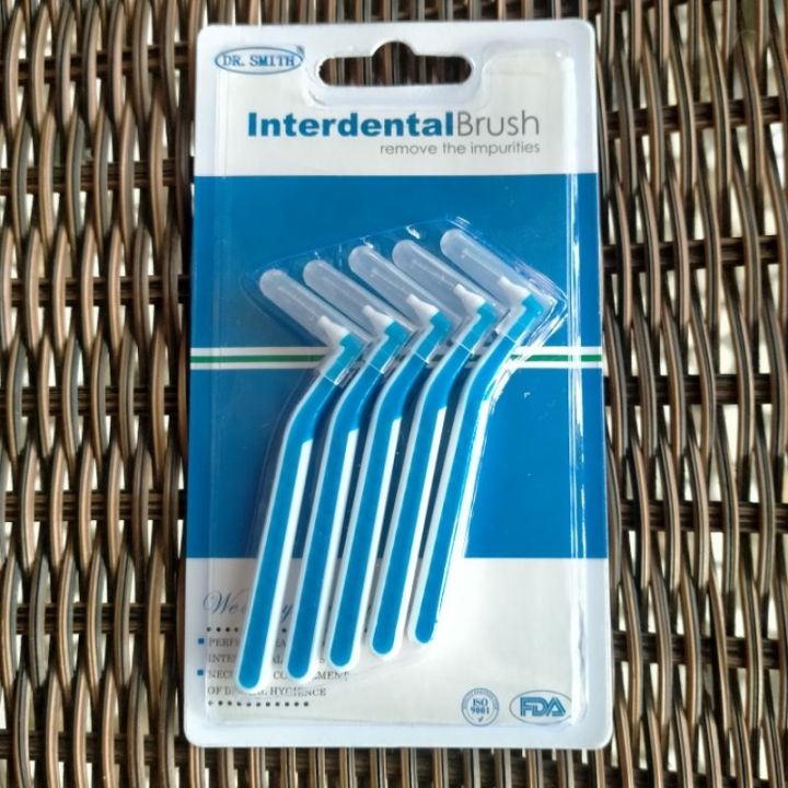 Interdental%20Brush%20Remove%20The%20Impurities%200.7%20mm%20-%20(Pack%20of%205%20Pieces)%20%7C%20Braces%20Cleaner%20%7C%20Easy%20Cleaning%20Between%20Teeth%20%7C%20Oral%20Hygiene%20Dental%20Care%20%7C%20-%20Image%203