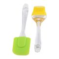 Rotating Table + 3 scrapper + 100 Pc piping bags + 3pc Spatula Knife Set + Silicone Brush & Spatula. 