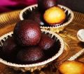 Kala Gulab Jaman, 100% Pure, Fresh sweets, tin Pack Kala Gulab Jamun, 1-KG Tin Pack sweet,. 