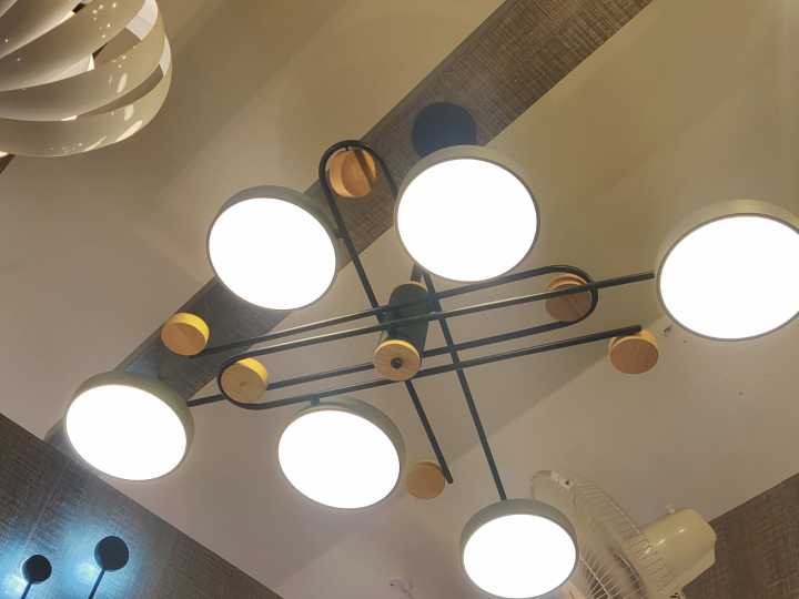 Artistic%20Chandelier%20-%20Indoor%20Modern%20Unique%20Fancy%20Decorative%20Ceiling%20Accent%20Hanging%20Light%20Chandelier%20-%20Image%208