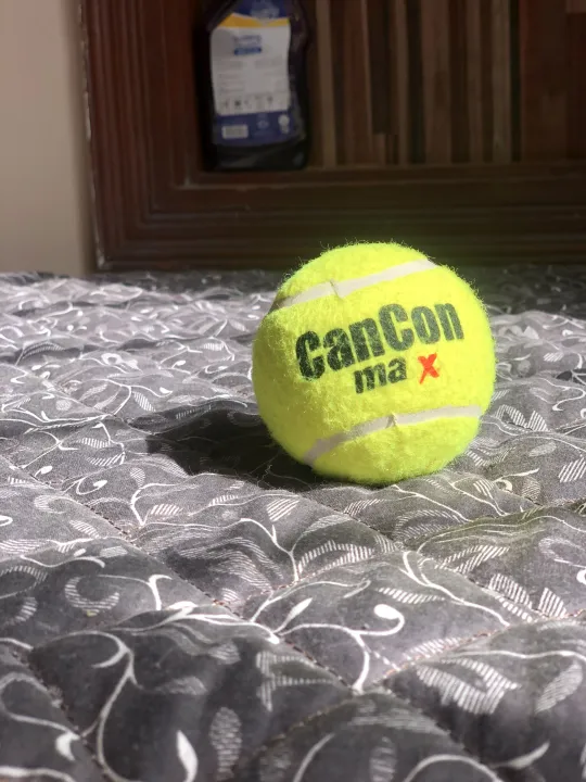 CanCon%20Max%20cricket%20tennis%20tape%20ball%20light%20wieghted%20Pack%20Of%2012%20(gas%20ball)%20-%20Image%204