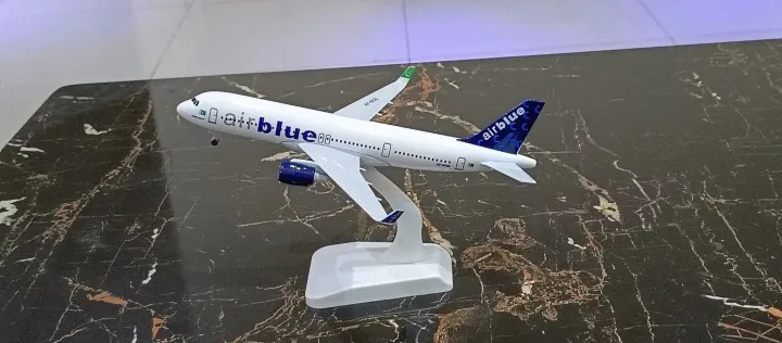 Air%20Blue%20Airlines%20Model%20(20cm)%20%E2%80%93%207.8"%20Full%20Metal%20Airplane%20with%20Wheels%20&%20Stand%20%7C%20Office%20&%20Home%20Decoration%20%7C%20Aircraft%20Model%20for%20Travel%20Agency%20-%20Image%203