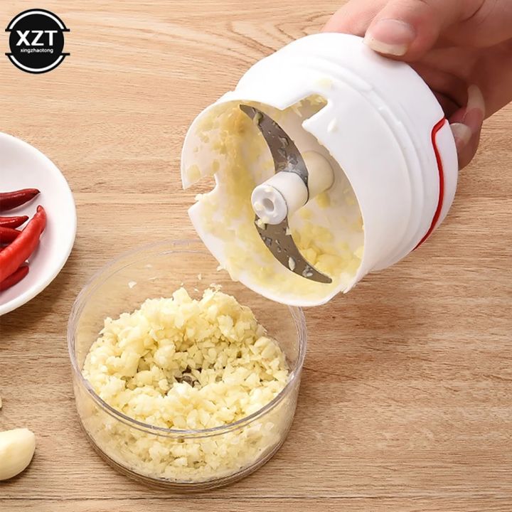 Mini%20Garlic%20Chopper,%20Multifunctional%20Hand%20Held%20Vegetable%20Chopper,%20Hand%20Pull%20String%20Food%20Chopper,%20Manual%20Food%20Processor%20-%20Image%204