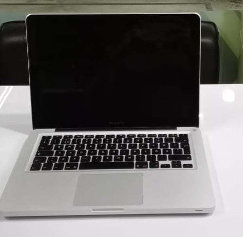 Apple MacBook Pro 2012  256GB SSD Storage  4GB RAM  2.5GHz Dual-Core Core i5  Mid 2012  13.3-inch LED Display  Dual Operating system Window and macOS  Silver - Daraz Like New Laptops