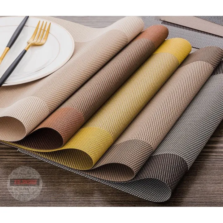 Placemats%20Easy%20to%20Clean%20Plastic%20Kitchen%20table%20place%20mats%20Washable%20PVC%20Woven%20Vinyl%20Placemat%20for%20Dining%20Table%20Mats%20Set%20of%206%20-%20Image%203