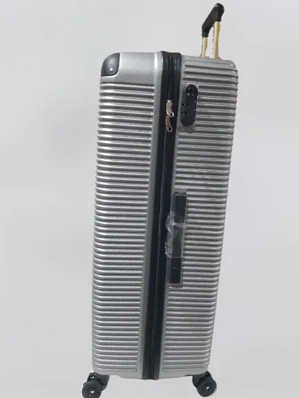 32%20inch%20large%20size%20travelling%20suitcase%20/%20360%20wheels%20rotation%20hardcase%20travel%20bag%20-%20Image%203