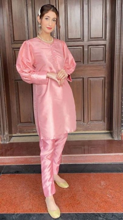 Rs 2050 Ethnic raw silk type 2pc main image 0