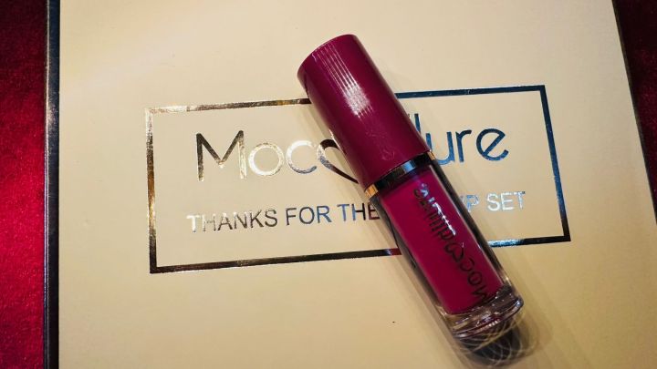 12%20Pce%20Mocallure%20Highiy%20Pigmented%20Matte%20Lip%20Gloss%20Waterproof%20Long%20Lasting%20Quick%20Drying%20Non%20Stick%20Cup%20Nude%20Lip%20Stain%20Kit%20Up%20Lip%20Makeup%20Gift%20Kit%20For%20Women%20-%20Image%206