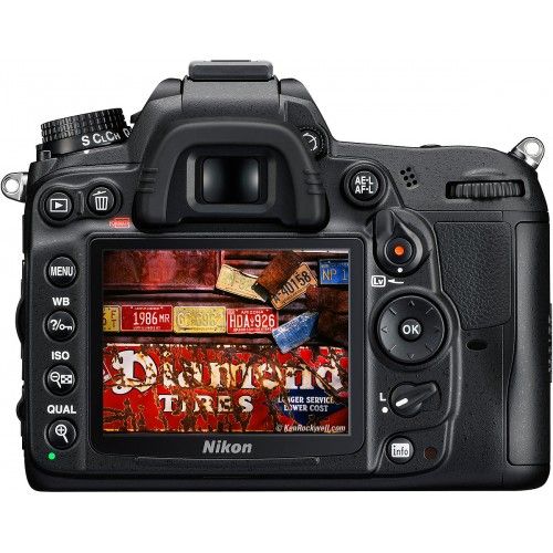 Nikon%20D7000%20DSLR%20Camera%20Big%20Body%20-%20Image%205