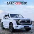 DieCast Toyota Land Cruiser SUV Models Cars Pull Back With Light Sound Multicolor. 
