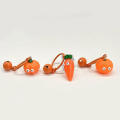 Small Size Carrot Keychain Decorative Cute PVC Gardener Keyring Shovel Keychain for Gardeners Key Decoration Promotional Item. 