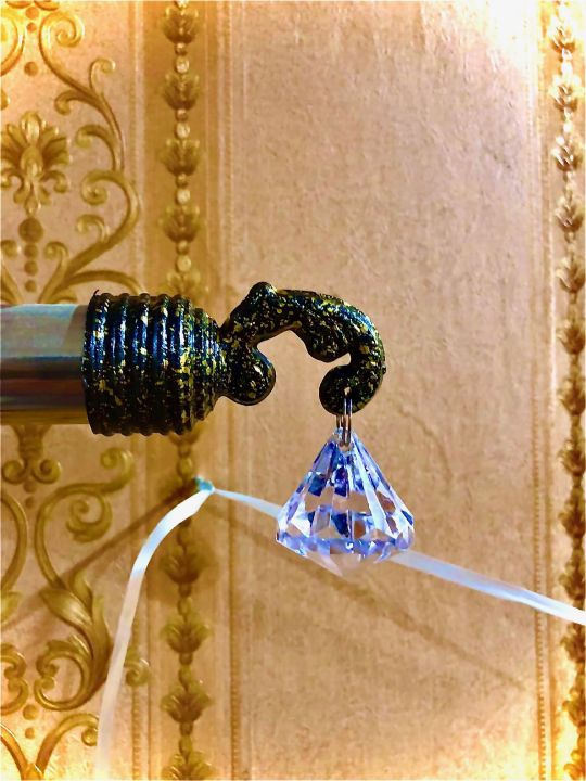 Rod Ends Stopper Curtain holder for rooms, living rooms, drawing rooms Pack of 2.