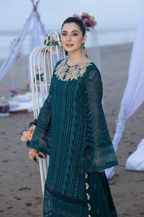 %E2%98%86Brand%20Name%20:%20Azure%20Chiffon%20Collection%20%20**Fabric%20%20Chiffon%20Full%20Embroidered%20*%E2%80%A2Plain%20Chiffon%20Back**BY%20BANO%20COLLECTIONS**%20-%20Image%204