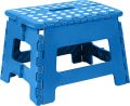 Folding Step Stool Holds Up to 136 Kg - Lightweight Plastic Foldable Step Stool for Kitchen, Bathroom & Living Room. 