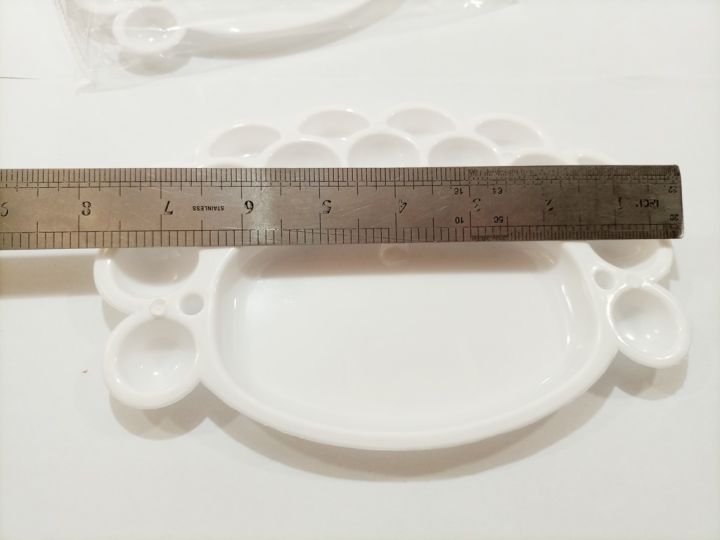 Color%20Mixing%20Tray%20Painting%20Tray%20Art%20Palettes%2016%20Compartments%20%208%20inches%20Length%20&%205.5%20inches%20width%20Color%20Mixing%20Pack%20of%201%20PCs%20-%20Image%2010