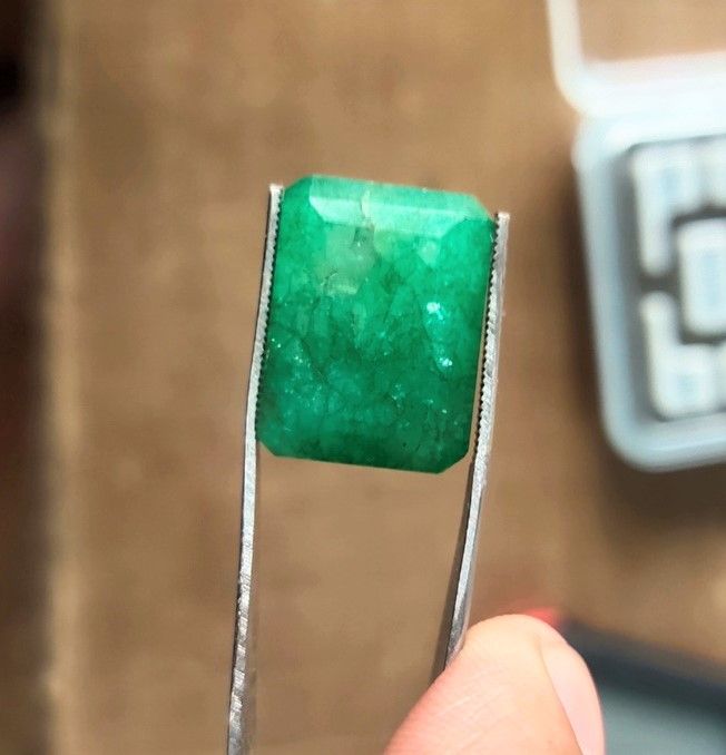 Natural%20Emerald%20Stone%20(Zamurd)%20%20Gum%20Stone%2016.0%20crt%20For%20Ring%20Men%20-%20Image%205