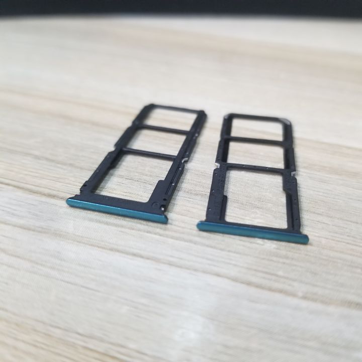 OnePlus%20Nord%20N200%20Sim%20Tray%20Card%20Slot%20Replacement%20High-Quality%20Durable%20Material%20for%205G%20Model,%20Easy%20Installation,%20Perfect%20Fit%20-%20Image%204