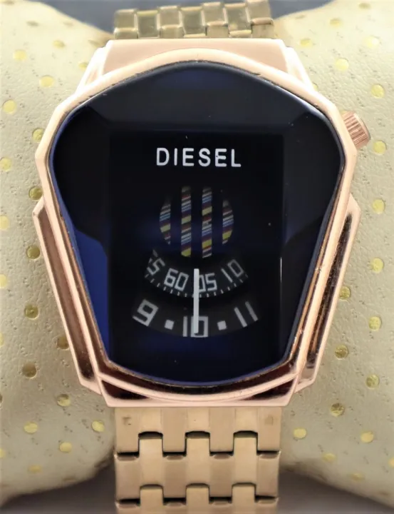 Diesel%20Watch,%20New%20model%20diesel%20watch,%20NEW%20LOOK%20CUT%20GLASS%20SHAPE%20CHAIN%20WATCH%20-%20Image%203