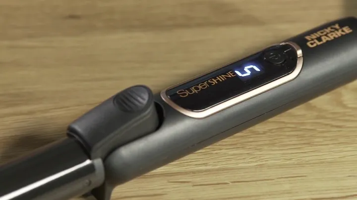 Nicky%20Clarke%20NTS093%20SuperShine%20Curling%20Tong%20-%20Image%203