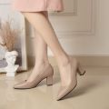 Korean Simple Heel Pointed Large Wedding Casual Non-slip Fashion Formal Women's Shoes Comfortable Thick High Heels. 