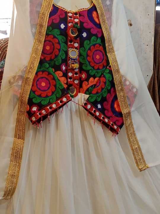Afghani%20Traditional%20Dress%20%7C%20Partywear%20Shalwar%20suit%20%7C%20Ethnic%20wear,%20Afghan%20cultural%20dress%20%7C%20tribal%20attire%20-%20Image%204