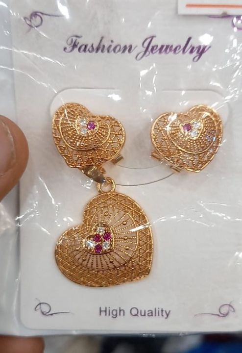 Heart Gold plated Pendant Set with Earring for Women and Girls