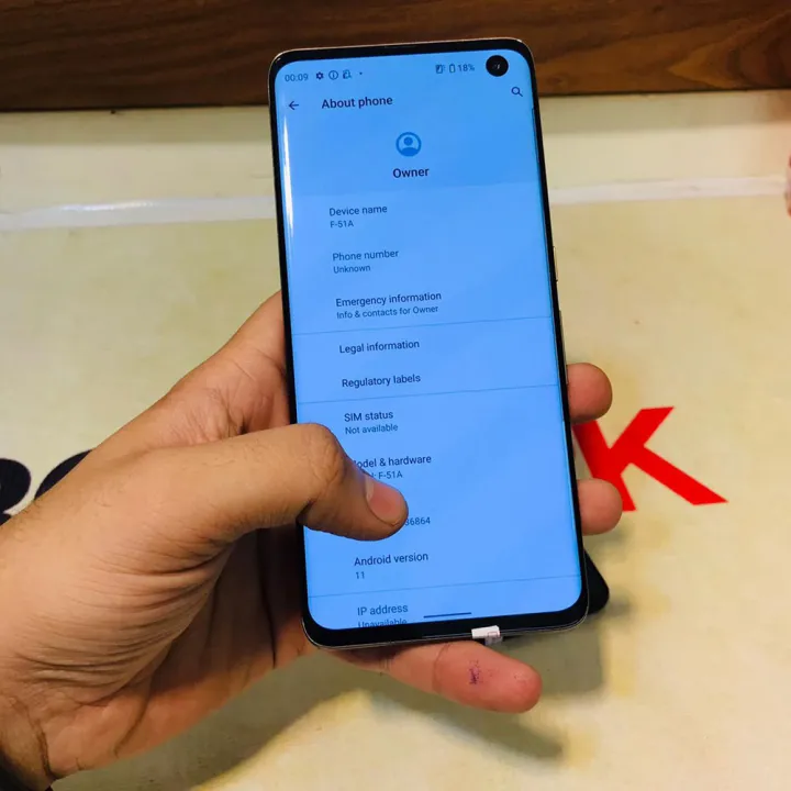 Fujitsu%20Arrows%20F-51A%20%7C%20128GB%20Storage%20%7C%208GB%20RAM%20%7C%20Snapdragon%20865%20%7C%2048%20MP%20Camera%20%7C%20PTA%20Official%20Approved%20%7C%20Mobile%20Phone%20-%20Image%205