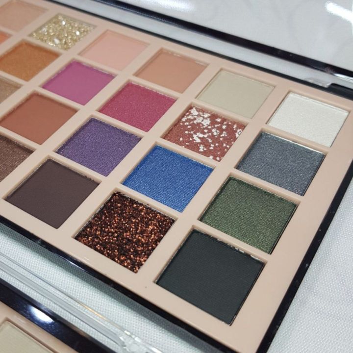 DODO%20GIRL%20Matte%20Shimmer%20Glitter%2036%20Color%20Eye%20shadow%20Palette%20pigmented%20shades%20-%20Image%203