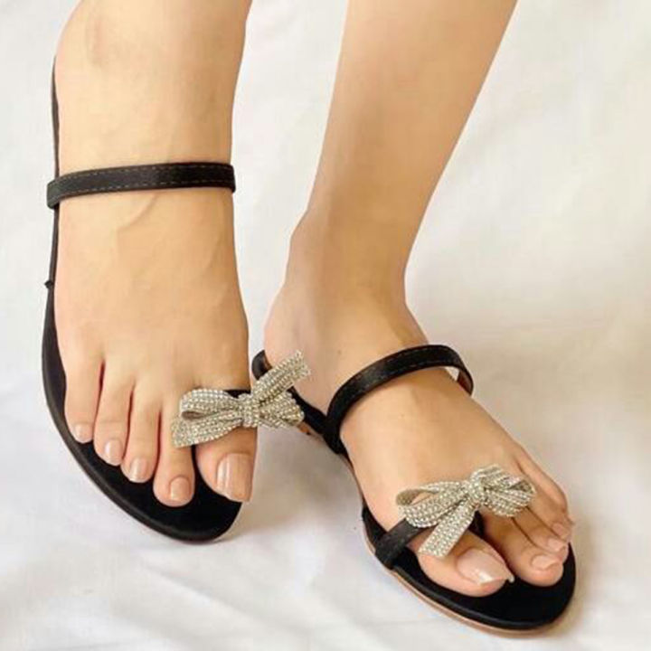 Stylish Butterfly Kolhapuri Chappals for Women – Trendy Summer Flats for Casual Wear