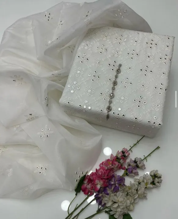 SANIA.B%20%7CMost%20Demanded%20Article%202023%7C%202Piece%20Net%20Plastic%20Mirror%20Worked%20Shirt%20And%20Dupatta%20-%20Image%202