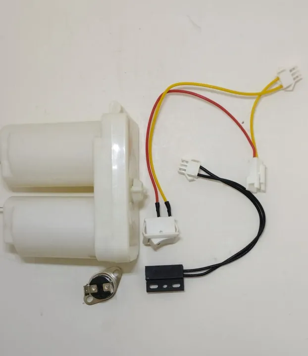 4-in-1%20Instant%20Geyser%20Accessory%20Kit%20%F0%9F%94%A7%E2%9C%A8%20%E2%80%93%20On/Off%20Switch,%20Cell%20Box,%20Inline%20Sensor,%20Overload%20Protection%20-%20Image%202
