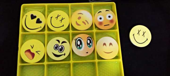 Pop%20Socket%20MOBILE%20Stand/Holder%20(%20Please%20select%20on%20Discription%20Pic%20)by%20Aleya%20Dreams%20Collections%20-%20Image%206