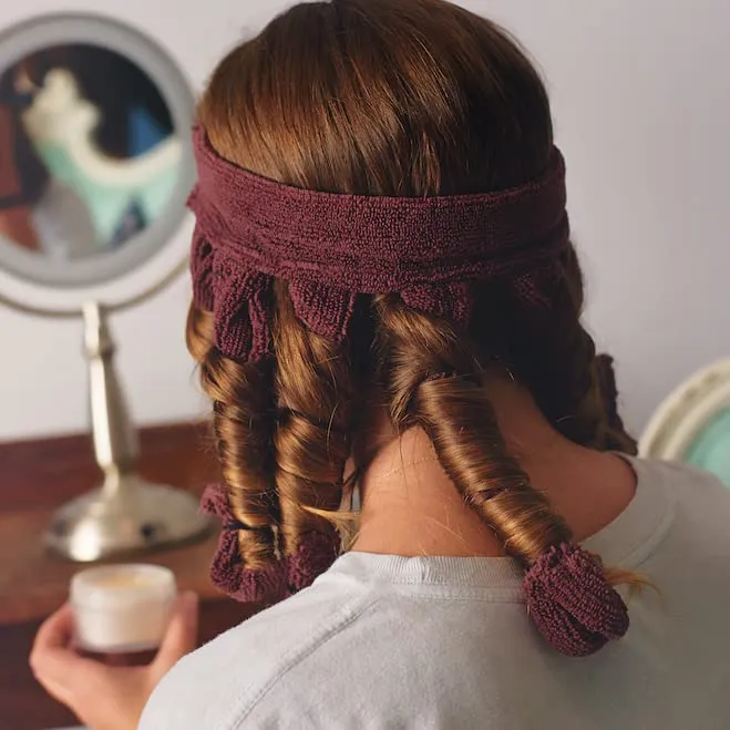 Octopus%20Heatless%20Hair%20Curler%20-%20Create%20Stunning%20Curls%20without%20Heat%20-%20Image%202