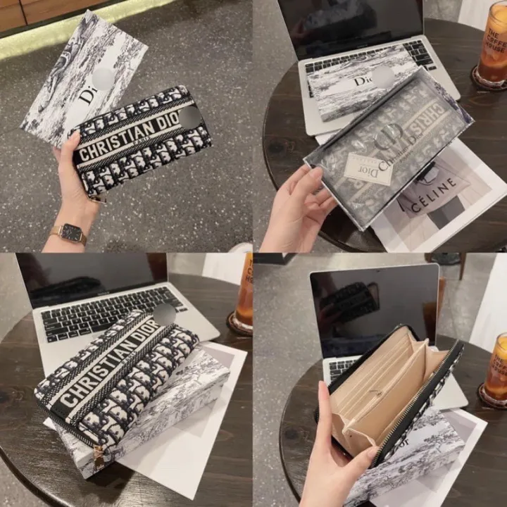 Di'or%20Hand%20Wallet%20With%20Pagebihue%20Premium%20Stripes%20-%20Image%202