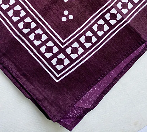 BANDANA%20SCARF%20HEAD%20WRAP%20FOR%20MEN%20WOMEN%20PACK%20OF%203%20PAISLEY%20PRINTED%20COTTON%20BANDANA%20FOR%20BOTH%20BOYS%20&%20GIRLS%20%20ETHNIC%20BANDANA%20FOR%20MEN%20HEAD%20/%20BLACK%20COLORED%20PRINTED%20HEADBAND%20MAROON,%20BLUE%20&%20RED%20COLOUR.%20-%20Image%203