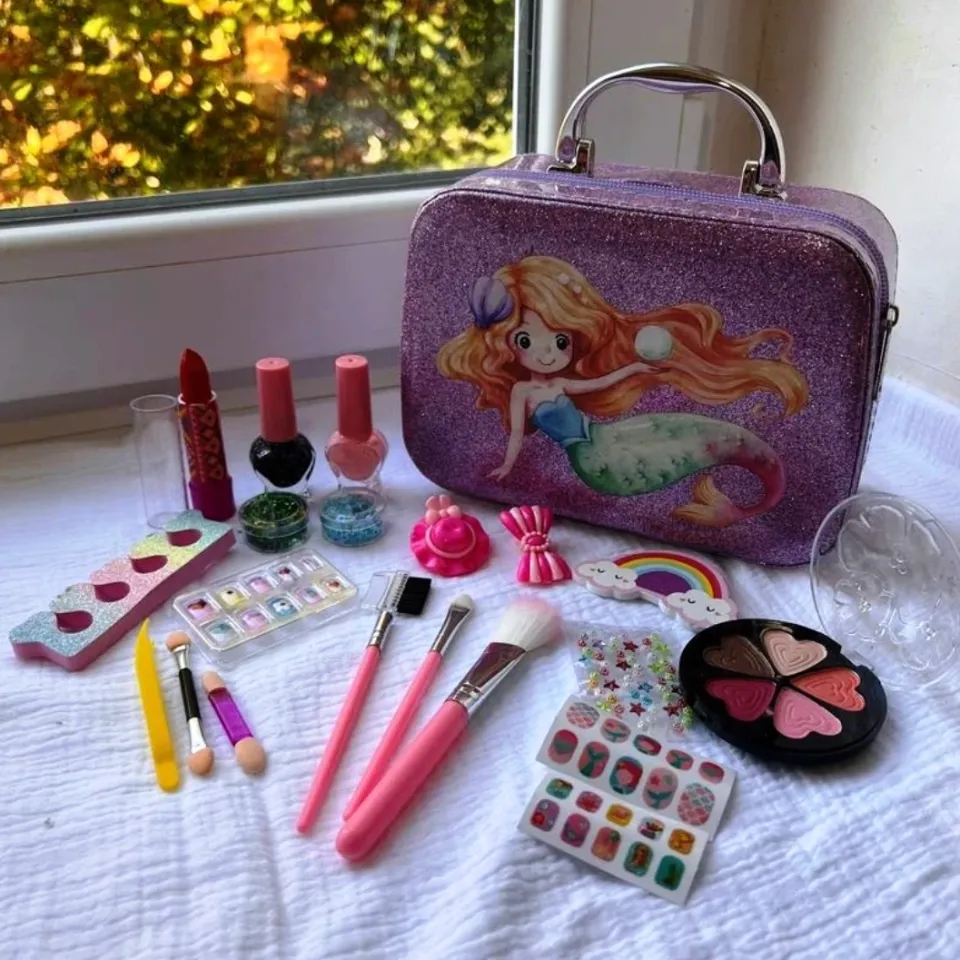 Makeup Kit for Girls – Pretend Play Cosmetic Set with Safe