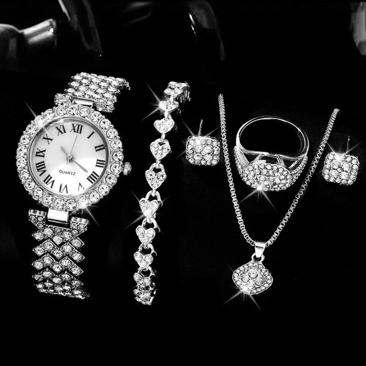 Watch for Girls and watch for women in Fashion Quartz Watch for Female in Clock Square Dial Luxury Brand Design for girls/Women Watches Simple Ladies Wrist Watch Montre Femme.