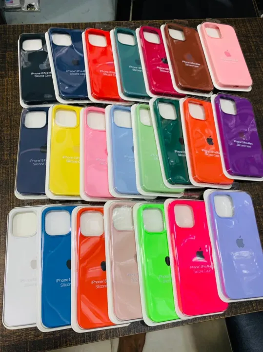 New%20Liquid%20Silicone%20Soft%20Back%20Cover%20Offical%20Case%20for%20iPhone%2013%20Pro%20&%2013%20Pro%20Max%20-%20Image%202