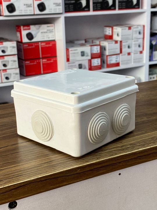 CCTV%20Weatherproof%204x4%20PVC%20Outdoor%20Camera%20Junction%20Box%20IP65%20-%20Image%206