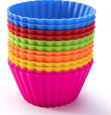 6%20Pcs%20Cup%20Cake%20Mould%20Set%20Silicone%20%E2%80%93%20Multicolour%20Reusable%20Silicone%20Cupcake%20Moulds%20-%20Image%207