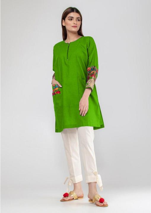 Embroidery%20Kurti%20With%20Front%20Pocket%20For%20Women%20-%20Image%203