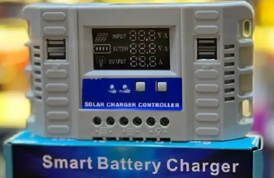 PWM%20Solar%20Controller%2030A%20with%20Multiple%20USB%20sockets%20and%20Capacity%20of%2012V%2024V%20and%20LCD%20Display%20-%20Image%202