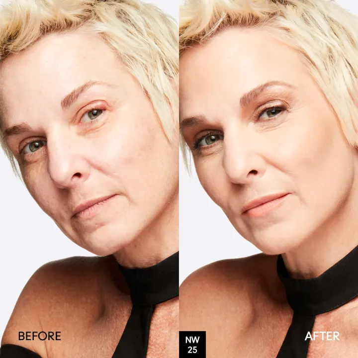 MAC%20Studio%20Fix%20Powder%20Plus%20Foundation%20NW25%20-%2015g%20-%20Image%204