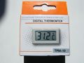 TPM-10 DIGITAL THERMOMETER TPM10 DIGITAL ROOM TEMPERATURE METER. 