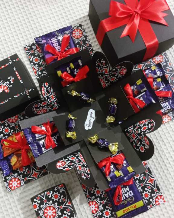 3%20Layer%20GIFT%20BOX%20,%20CHOCOLATE%20gift%20box%20for%20all%20events,%20Hand%20made%20Gift%20box,%20Chocolate%20gift%20box,%20CUSTOMISABLE%20Gift%20-%20Image%205