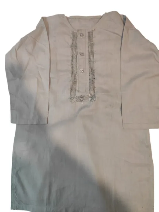 Grey-Kurta%20Shalwar%20Lawn%20Tar%20Kashi%20handwork%20-%20Image%202