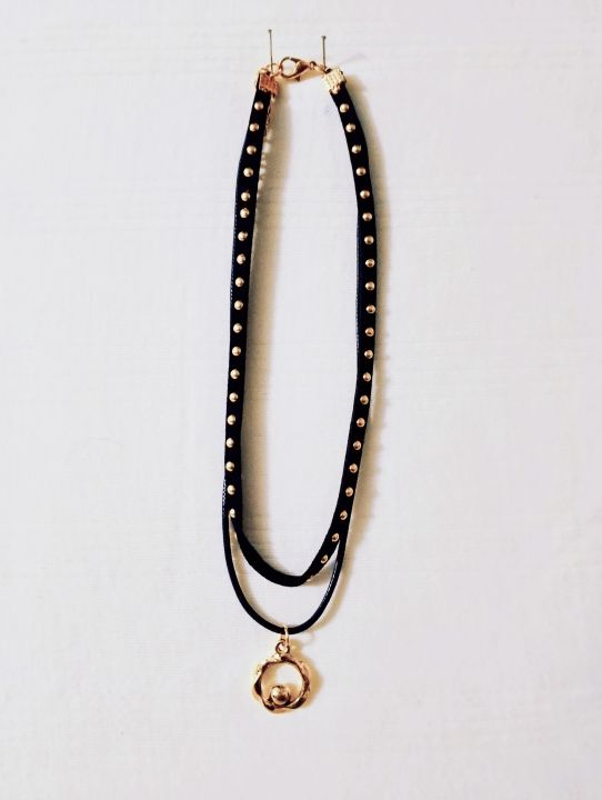 Fancy%20Black%20Leather%20String%20Layered%20Choker%20with%20Aesthetic%20Pendant%20-%20Image%202